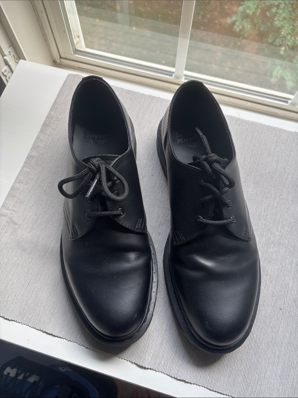 Dr Martens Oxford